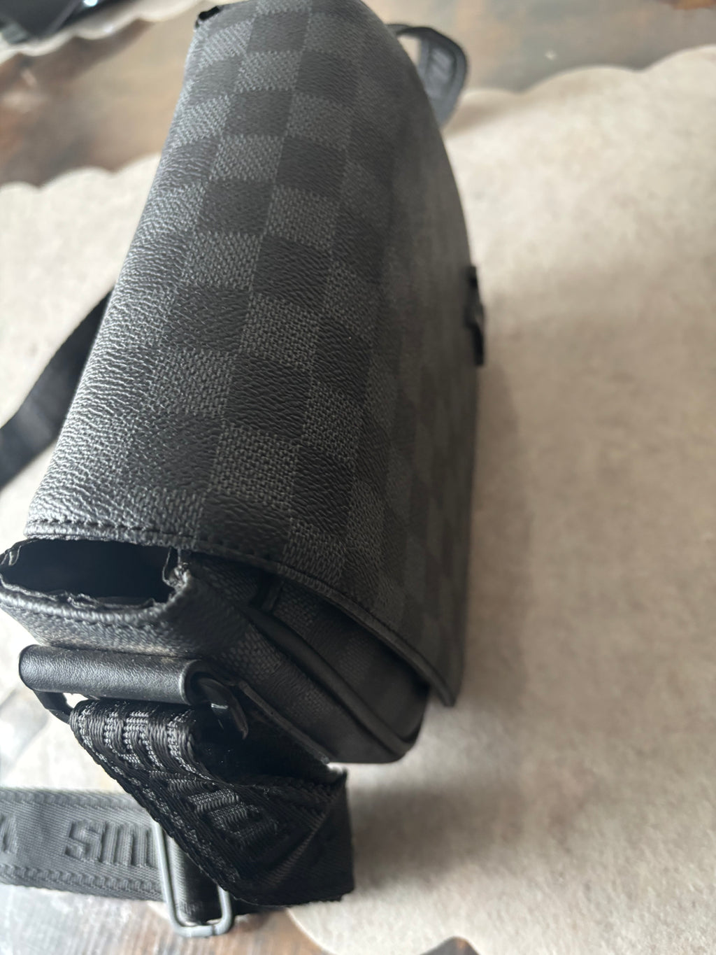 Nieuwe imitatie herentassen